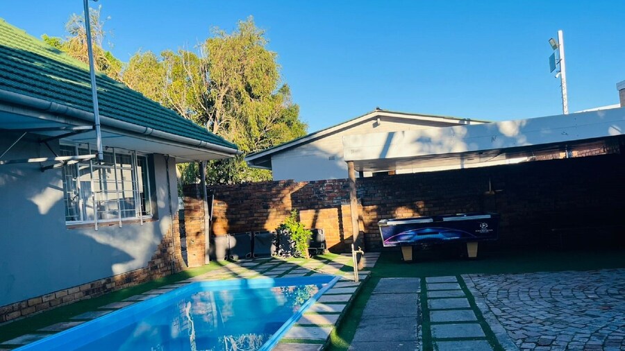 Ojong's Self-Catering Bellville