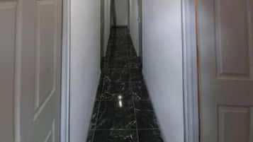 Family Double or Twin Room, Courtyard View | Interior