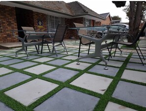 Tempat makan outdoor