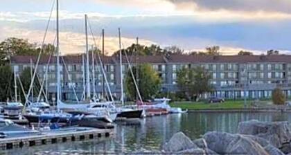 Two Bedroom condo Georgian bay - Royal Harbour Resort Thornbury Ontario