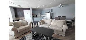 Living area - Two Bedroom condo Georgian bay - Royal Harbour Resort Thornbury Ontario (Thornbury)