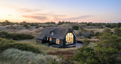 "Yanne" - 550m from the sea by Interhome
