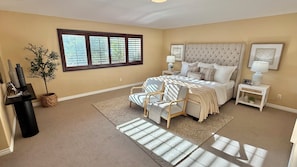 5 Schlafzimmer, Bügeleisen/Bügelbrett, WLAN, Bettwäsche