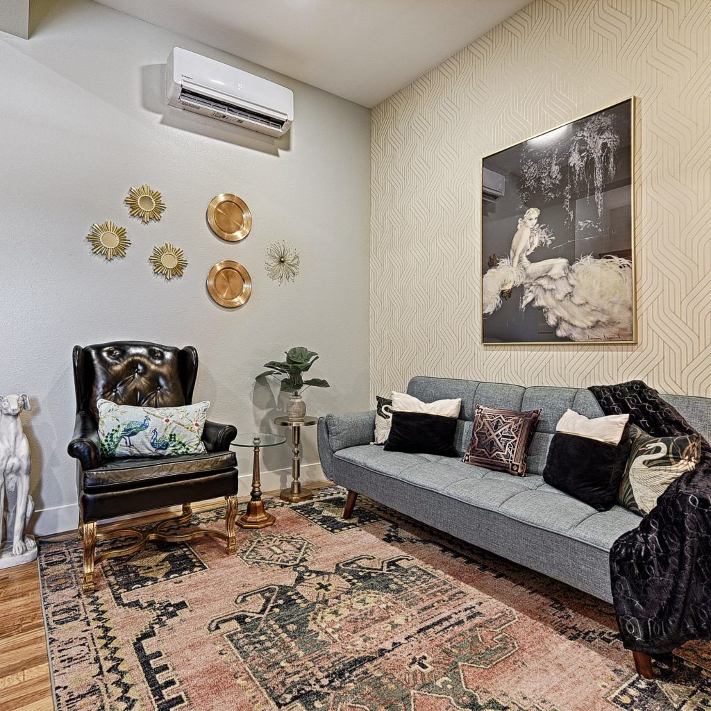 Classic Loft, City View | Living area