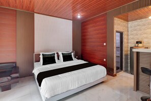 Deluxe Double Room - Belvilla near Kembengan Sari Waterpark f (Nusa Bali)