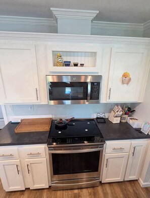 Private kitchen - Your Stuart Oasis (Stuart)