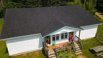 Family Cabin | Exterior