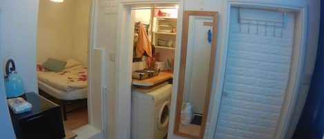 1 bedroom, iron/ironing board, WiFi, bed sheets