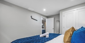2 bedrooms, iron/ironing board, travel crib, free WiFi