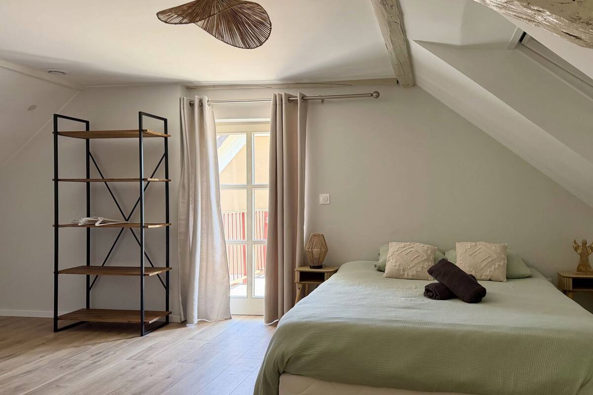Departamento Confort, vista al jardín | Insonorización y wifi gratis