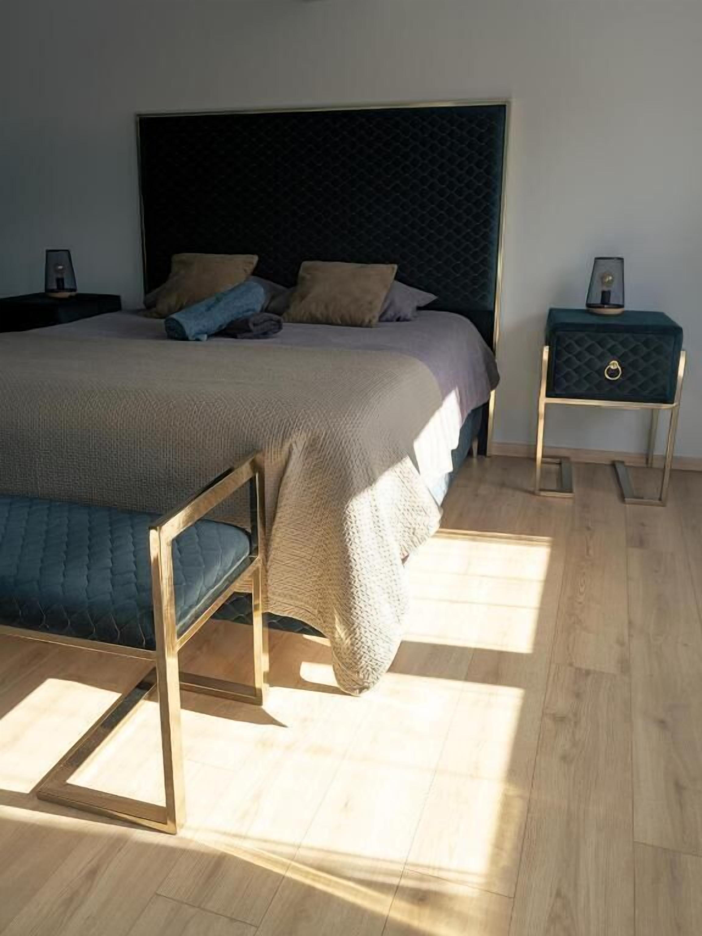 Departamento, vista al jardín | Insonorización y wifi gratis 