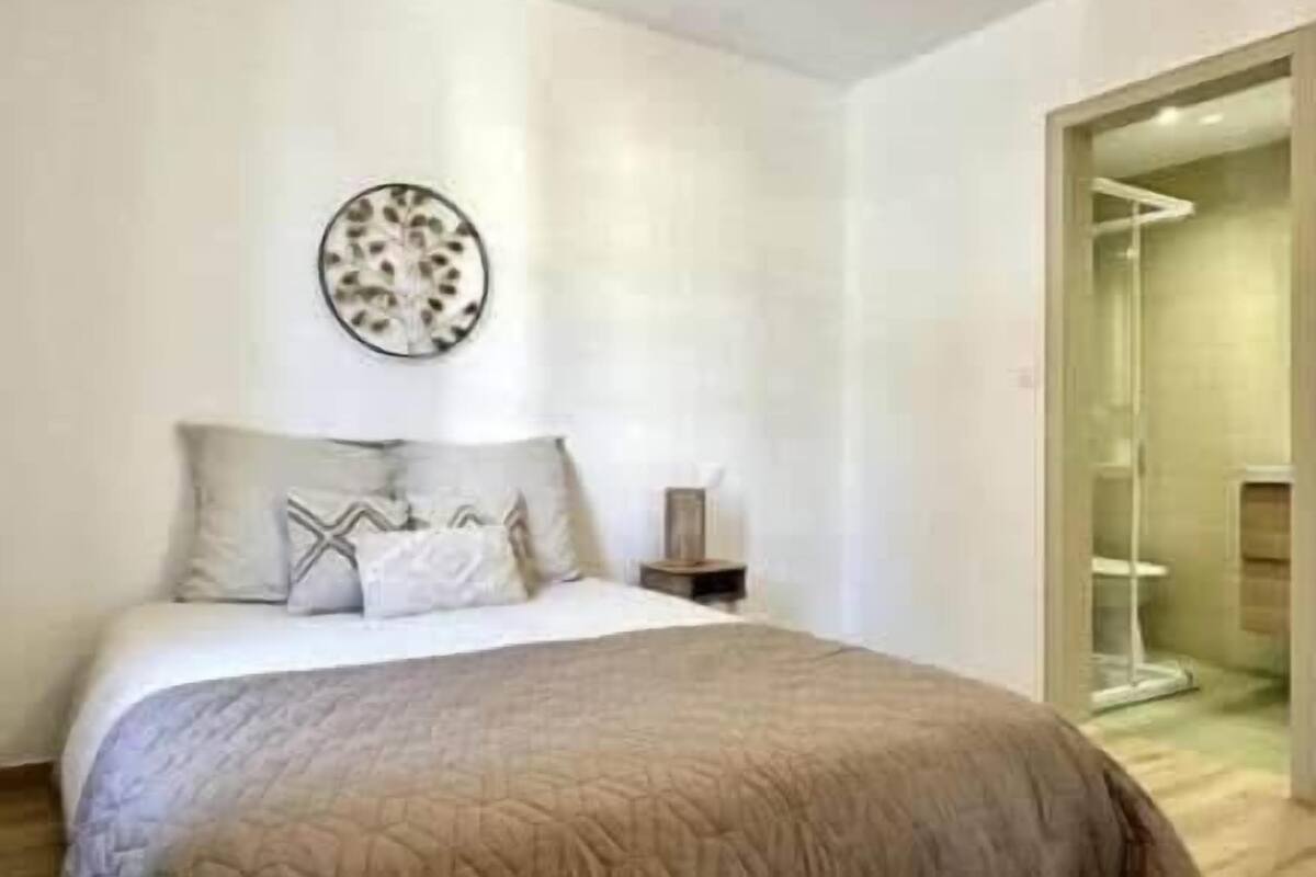Quarto casal | Quartos à prova de som, Wi-Fi de cortesia