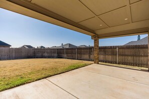 Property grounds - The Carlisle - 3BR/2BA - Family Friendly New Build (Lubbock)