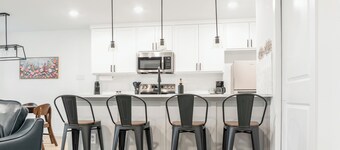 Hidden Lake Gem Arcade Stay