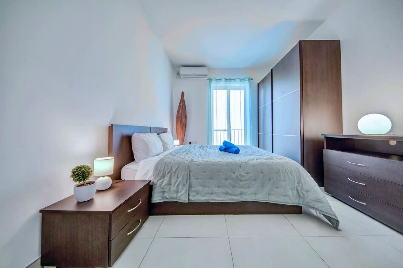 2 chambres, bureau, fer et planche à repasser, Wi-Fi