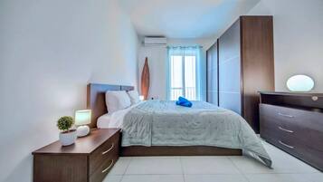 2 chambres, bureau, fer et planche à repasser, Wi-Fi