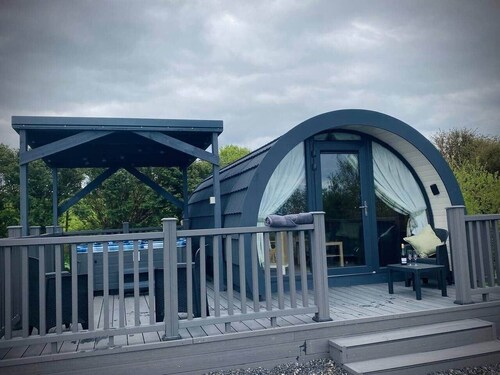 Ryeland Pod