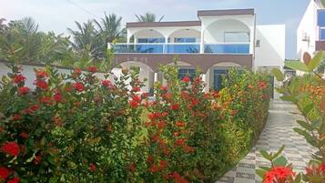 Comfort Villa, Lagoon View | Terrace/patio