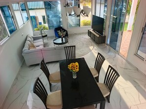 Villa Confort, vue lagon, en front de mer | Coin séjour