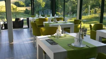 Twin Room (Twin Room) | Property amenity