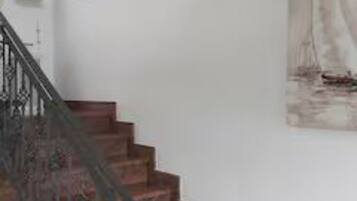 Studio (Studio Apartment with Terrace and Sea) | Staircase