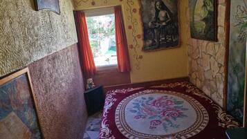 2 bedrooms