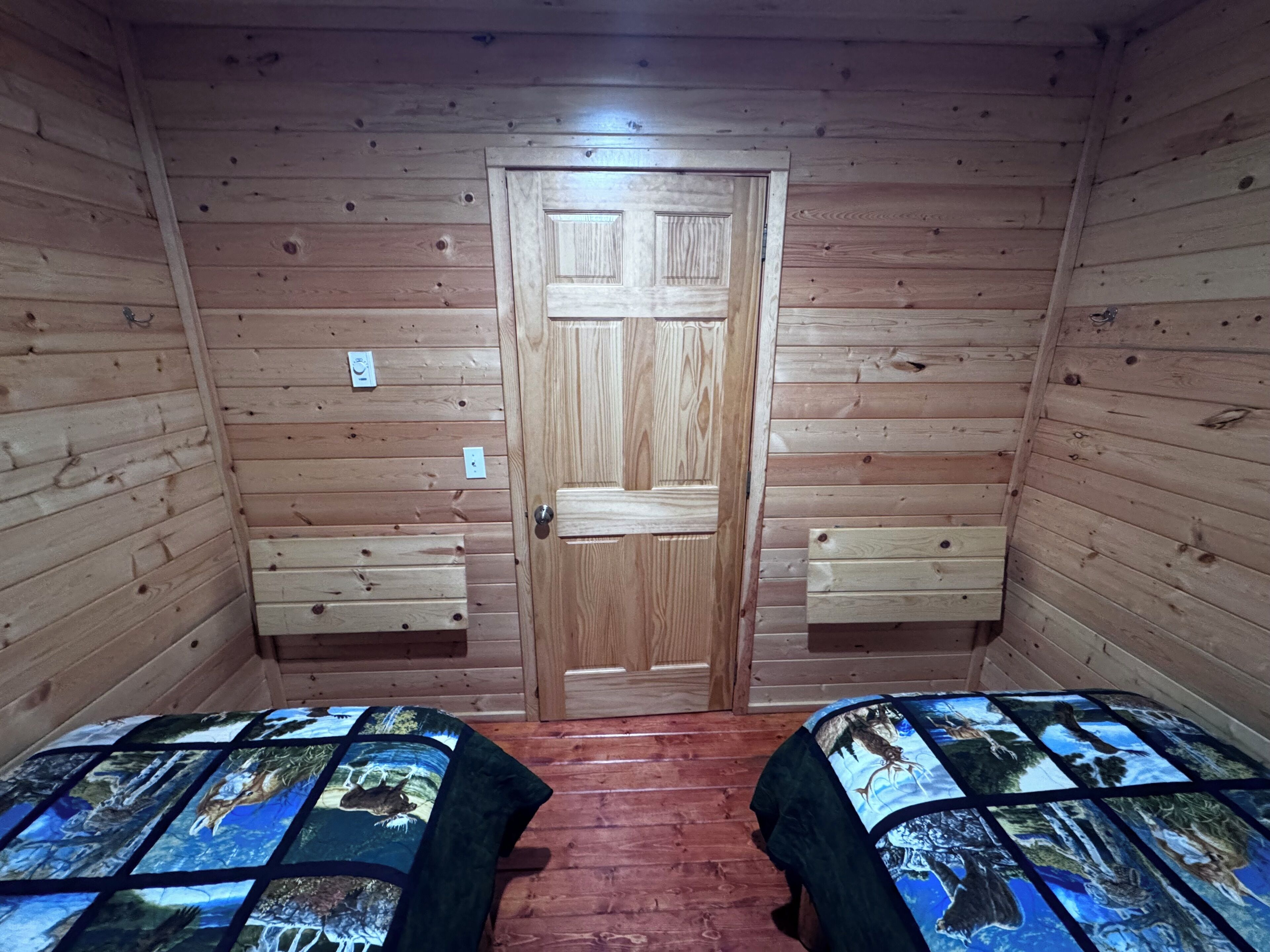 2 chambres, Wi-Fi gratuit, draps fournis