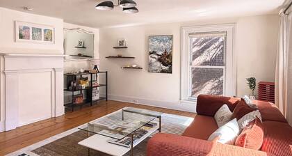 The Quaint House: Modern Heritage in Roundout Kingston Waterfront