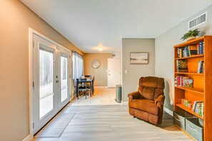 Interior - 5BR Retreat w/ Hot Tub, BBQ & Foosball (Spring Valley)
