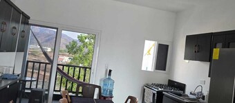 2-bedroom apartment in pleasant Zacapa with air conditioning