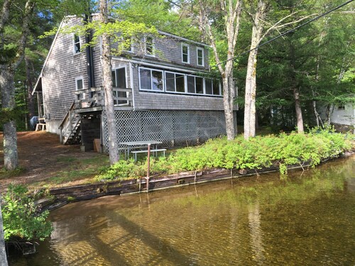 Waterfront 4-bedroom house in Madison,NH