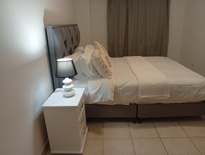 Internet, bed sheets