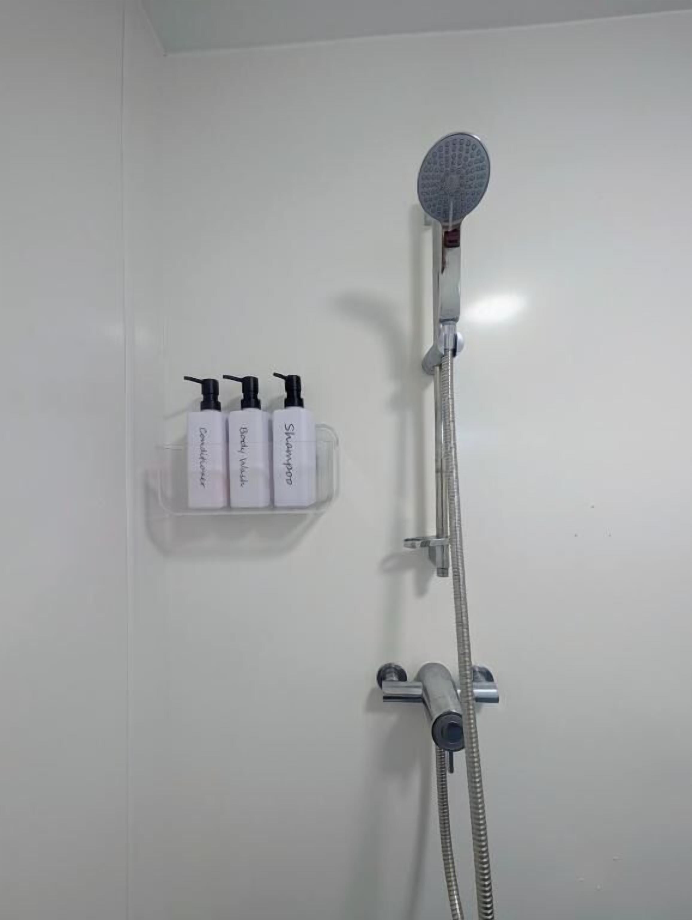 Shower, free toiletries, hair dryer, towels