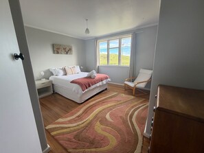 WiFi - Tyne above Town - Convenient. Comfortable. Clean. (Oamaru)