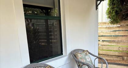 Charming CBD cottage - walk everywhere