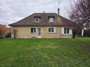 Exterior - Beautiful riverside home on the Dordogne River (Eynesse)