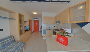 Studio, Terrace, Ocean View | Living room - Bright Stay With Stunning sea Views (Lignano Sabbiadoro)