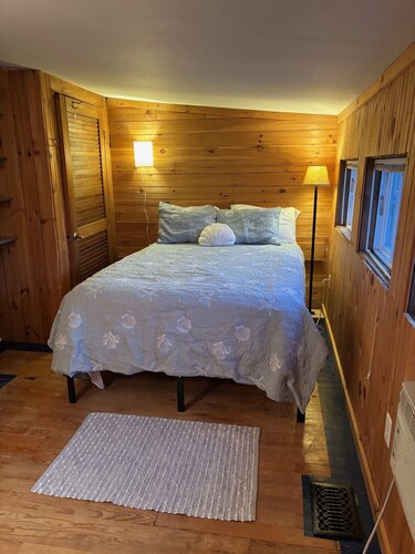 Plum Island Summer Rental, waterfront private beach, 32+ Days rustic 3 BR cabin