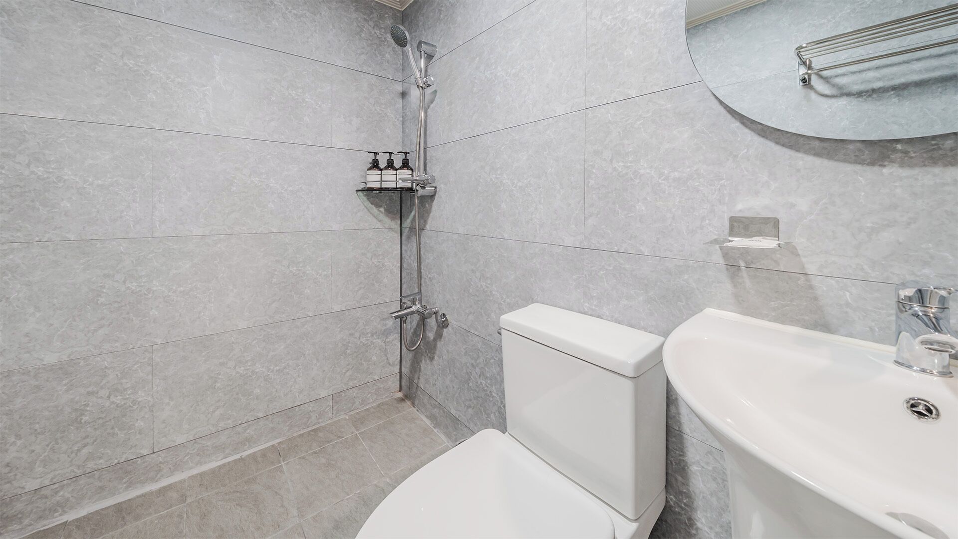 Basic Room, 1 Bedroom (206 (Mountain View, Pet-Friendly)) | 1 bedroom, free WiFi