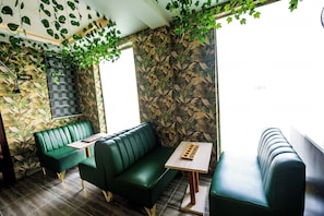Interior - RJ Hotels And Restuarant (Port Harcourt)