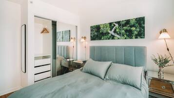 1 bedroom, iron/ironing board, free WiFi, bed sheets