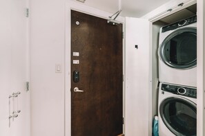 Interior - FIFA World Cup Condo With Pool, Gym, and Hottub | Steps to BC Place | Sleeps 4 (Vancouver)