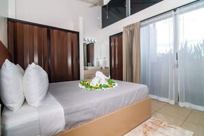 Iron/ironing board, travel cot, WiFi, bed sheets - La Fortuna Duo Retreat Villa 6BR (La Fortuna)