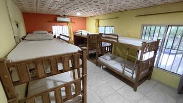 9 Schlafzimmer, kostenloses WLAN, Bettwäsche