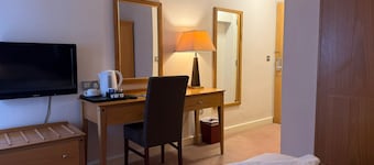 Executive Single: Comfort for Solo Travellers in Blaby