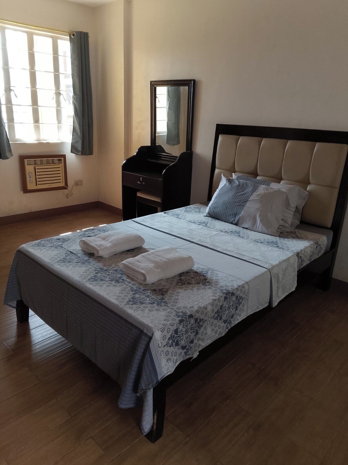 Classic Twin Room | Free WiFi