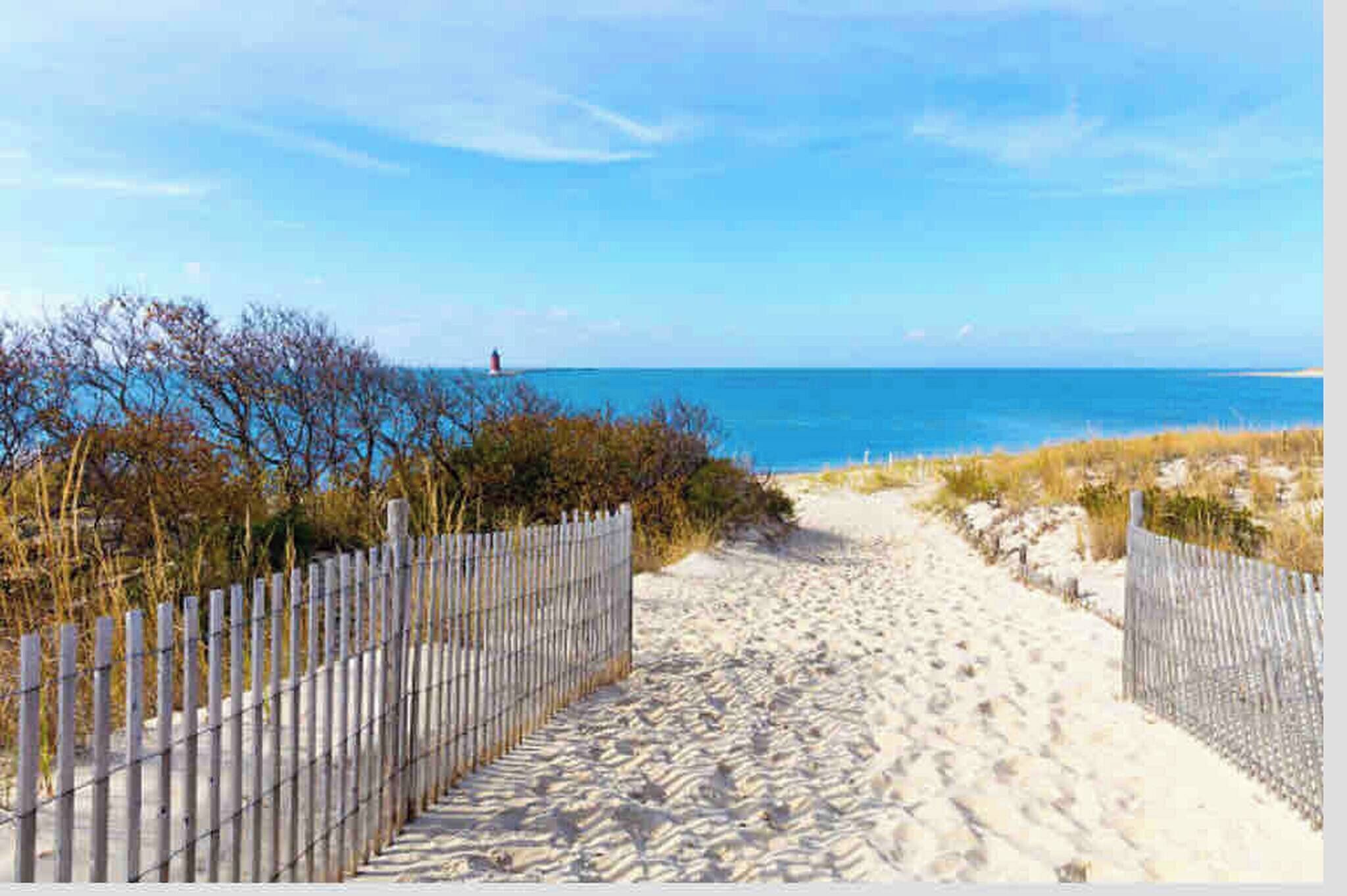 House, 3 Bedrooms, Balcony | Beach