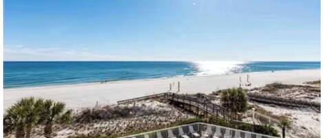 Apartment, 3 Bedrooms, Accessible, Patio | Pool | Outdoor pool
