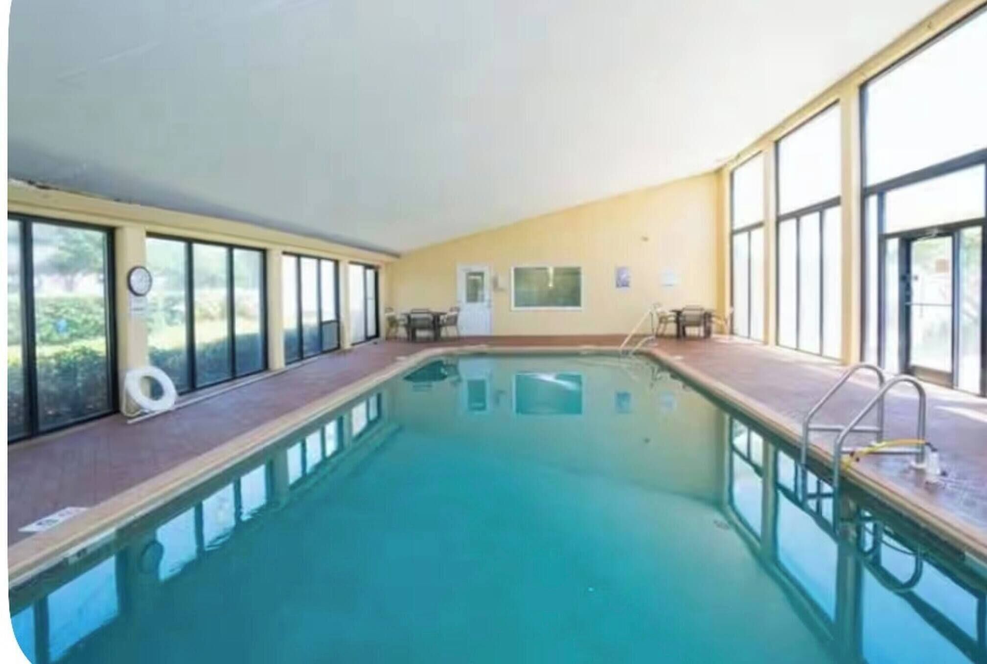 Apartment, 3 Bedrooms, Accessible, Patio | Pool | Outdoor pool