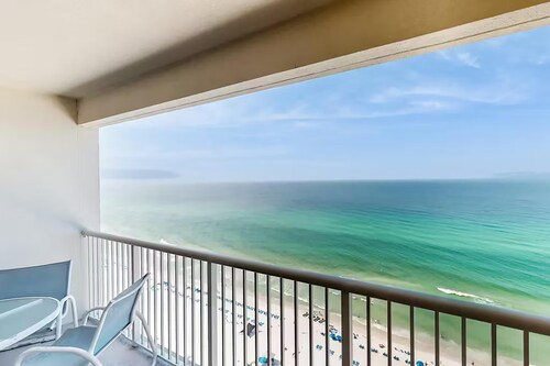 Majestic Beach Towers 2-1903